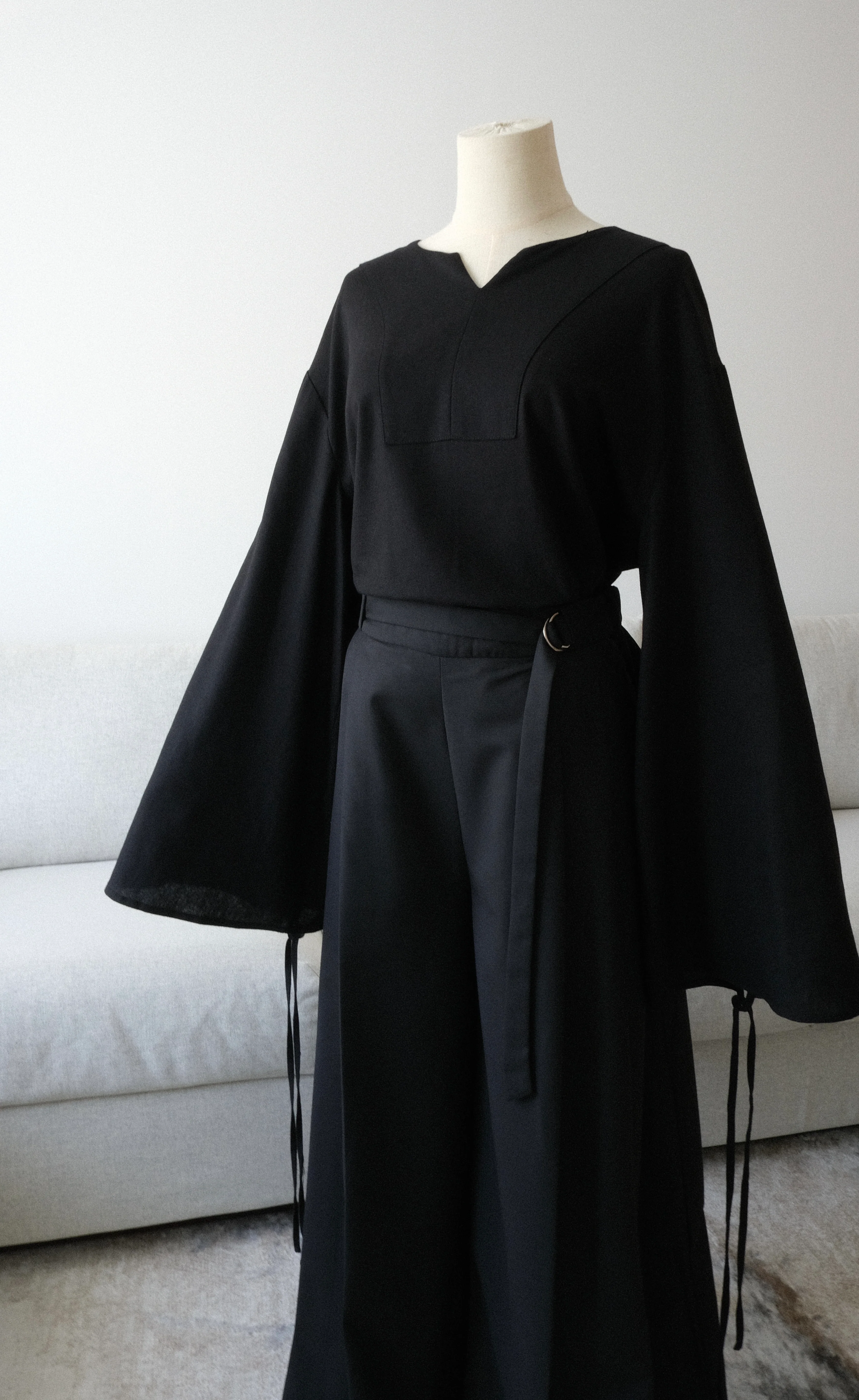 Haut à col V — Noir