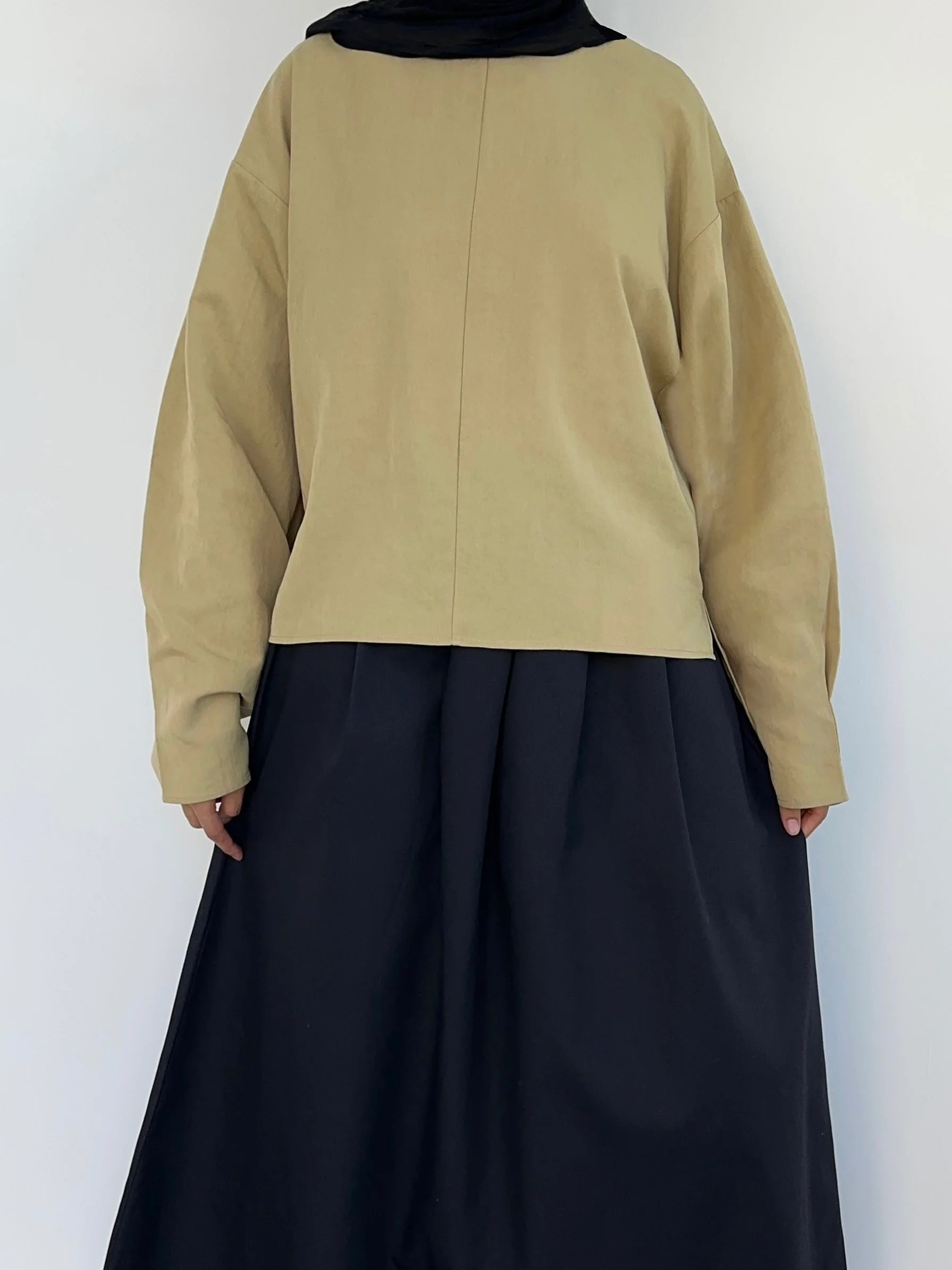 Haut à manches bouffantes — Olive